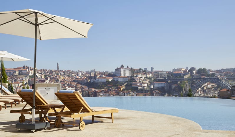 The Yeatman Hotel-Sunbeds